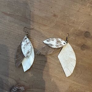 Nordstrom Brown and Cream Leaf Earrings